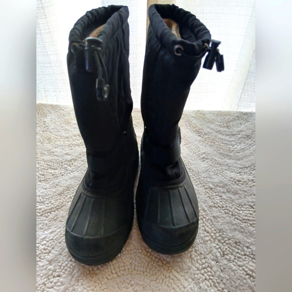 Kids Black Winter Boots
